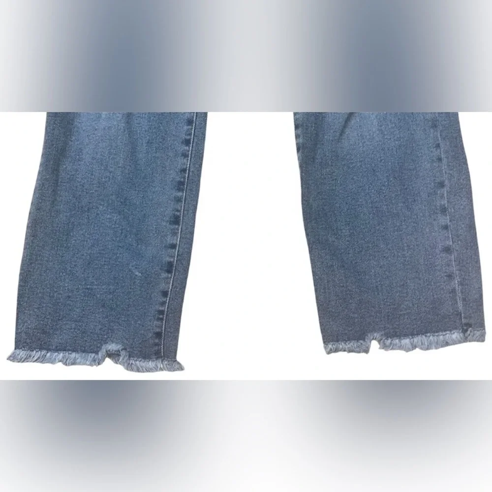 Kendall + Kylie Icon High Rise Straight 13/31 Raw Hem Distressed Ripped Cropped - Picture 7 of 9